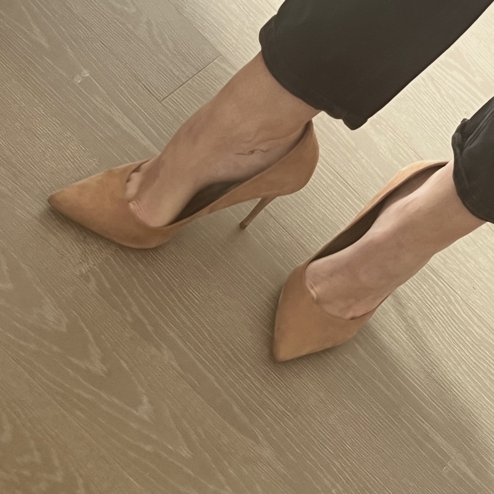 Suede pumps, tan/beige color, Aldo, size 8.5